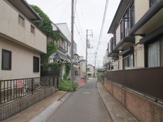 【前面道路含む現地写真】