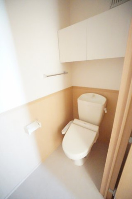 【トイレ】 | エル・ドラードA | ※同物件・反転タイプの写真です。