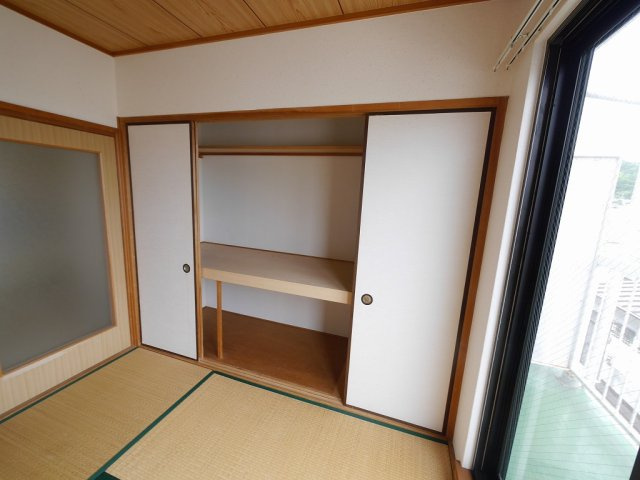 ハイツ千鳥の外観