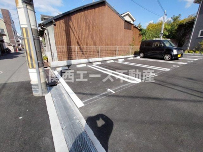 【駐車場】 | ウエスタンハイツ１７