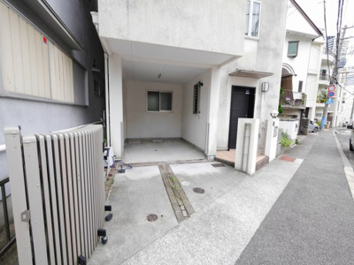 【駐車場】 | 神戸市中央区熊内町6丁目戸建