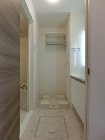 メゾン　ド　ウミライ元町の洗面所