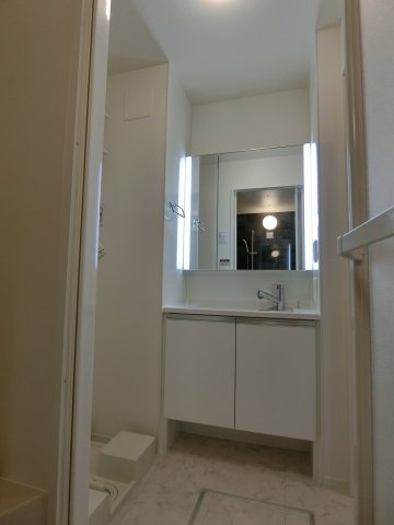 メゾン　ド　ウミライ元町の洗面所