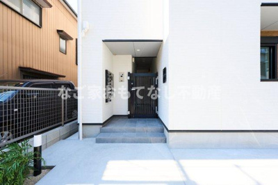 【エントランス】 | CRASTINE東味鋺3丁目Ⅱ