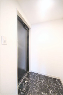 【玄関】 | カスタリア堺筋本町