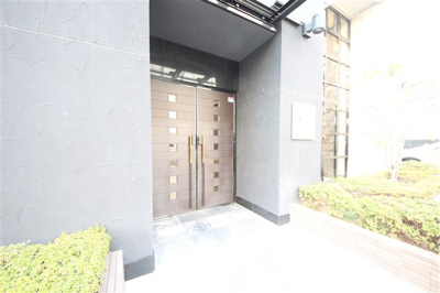 【エントランス】 | カスタリア堺筋本町