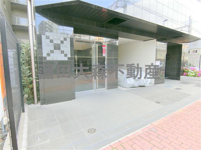 XEBEC蒲田Station-exz.のエントランス