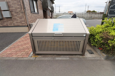 【その他共用部分】 | プランドールロッジ ＡＢ | ゴミストッカー