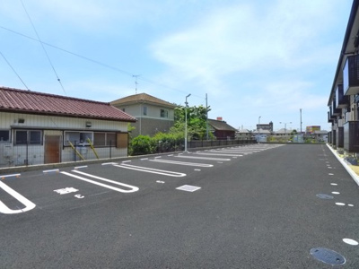 【駐車場】 | サンライズ並木 | 駐車場