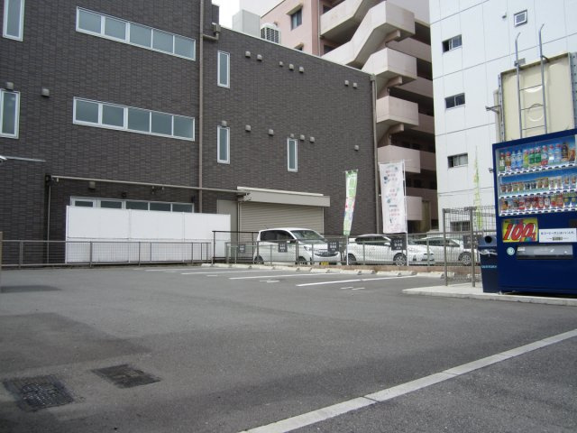 MISTRAL北条宮の町の駐車場