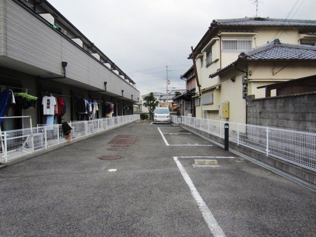 【駐車場】 | I　Palace　アイパレイス