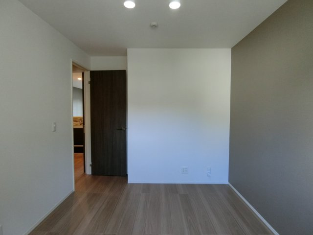 メゾン　ド　ウミライ元町の洋室