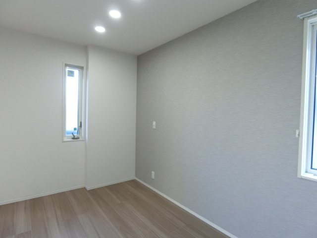 メゾン　ド　ウミライ元町の洋室