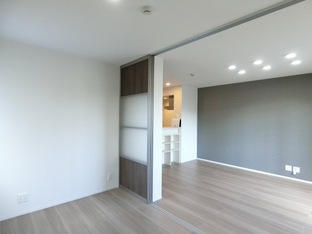 メゾン　ド　ウミライ元町の洋室