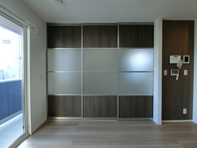 メゾン　ド　ウミライ元町の洋室