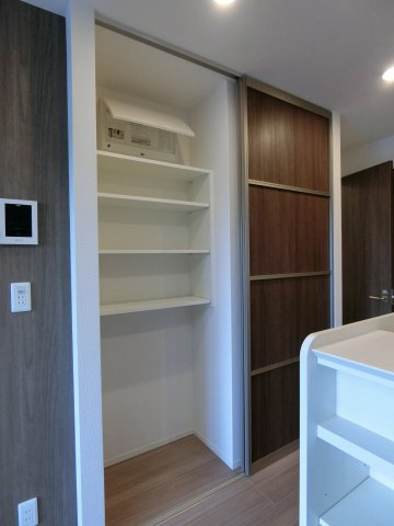 メゾン　ド　ウミライ元町の収納