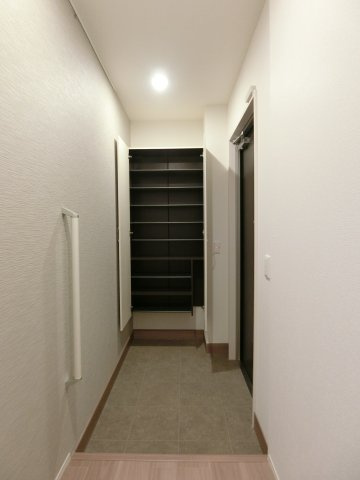 メゾン　ド　ウミライ元町の収納