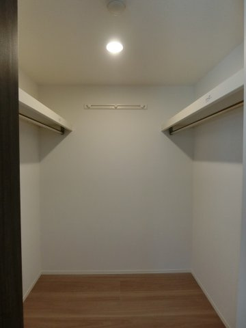 メゾン　ド　ウミライ元町の収納