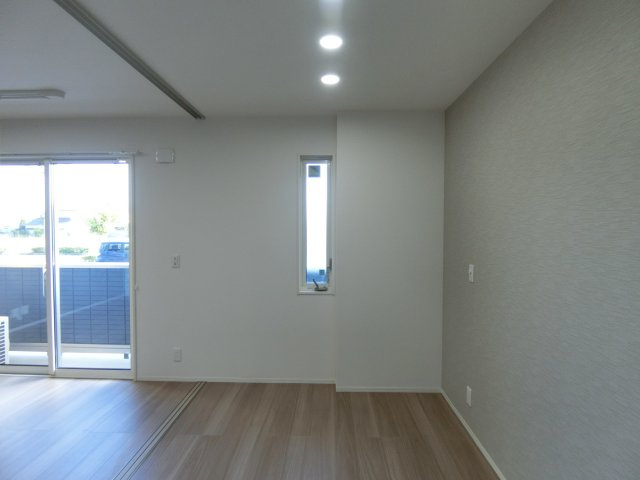 メゾン　ド　ウミライ元町の洋室