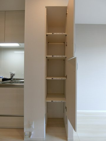 メゾン　ド　ウミライ元町の収納