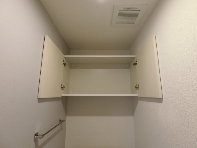 メゾン　ド　ウミライ元町の収納