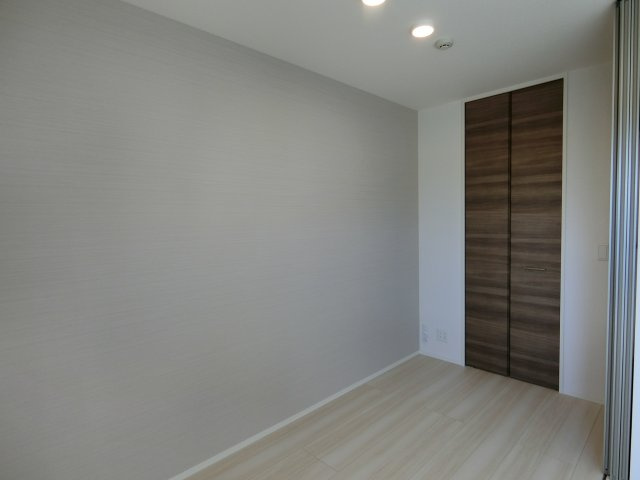 メゾン　ド　ウミライ元町の洋室