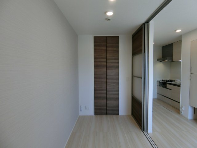 メゾン　ド　ウミライ元町の洋室