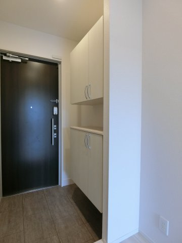 メゾン　ド　ウミライ元町の洋室