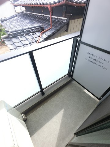 Ｐａｉｒ　ＦＬＡＴのバルコニー