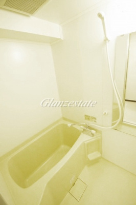 【浴室】 | ラ・グラシューズ | ☆広々としたお風呂☆