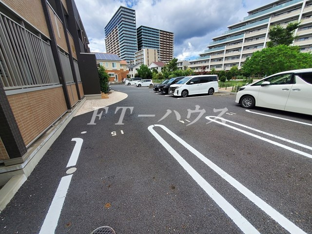 ティエラ奏の杜の駐車場