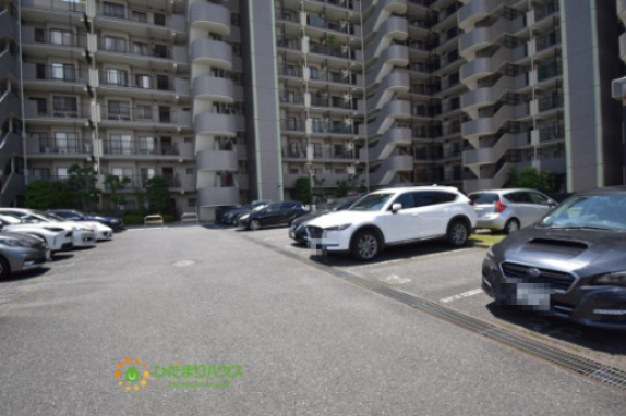 北本市宮内5丁目　中古マンション　サンマンションアトレ北本の駐車場