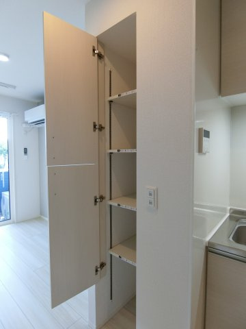 メゾン　ド　ウミライ元町の収納