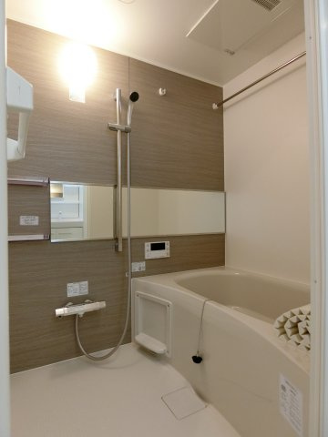 メゾン　ド　ウミライ元町の浴室