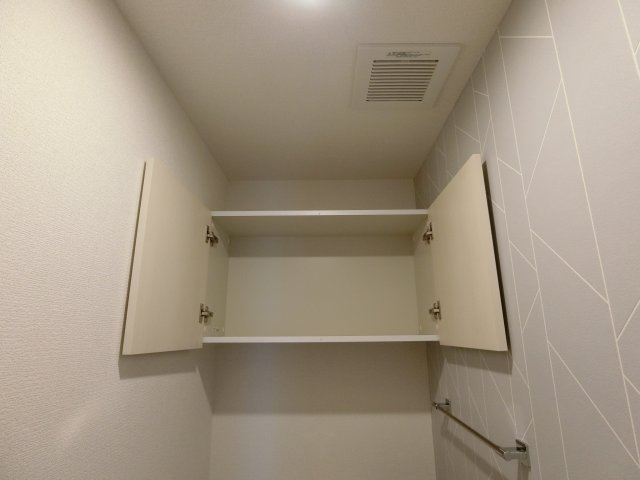 メゾン　ド　ウミライ元町の収納