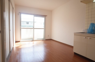 【居間・リビング】 | グリーンエイトⅢ | リビング