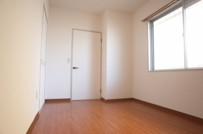 【洋室】 | グリーンエイトⅢ | 洋室
