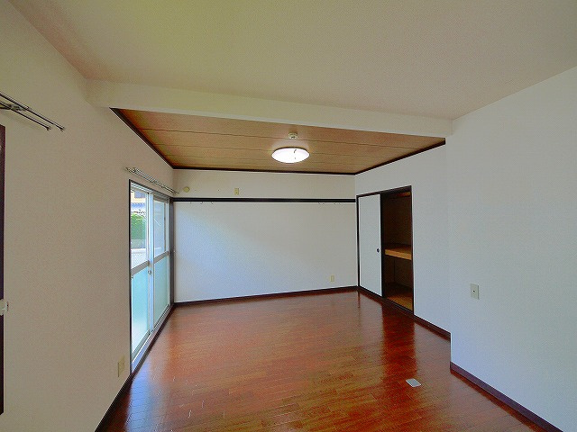 フレグランス左京Bの居間・リビング|おしゃれなリビングです