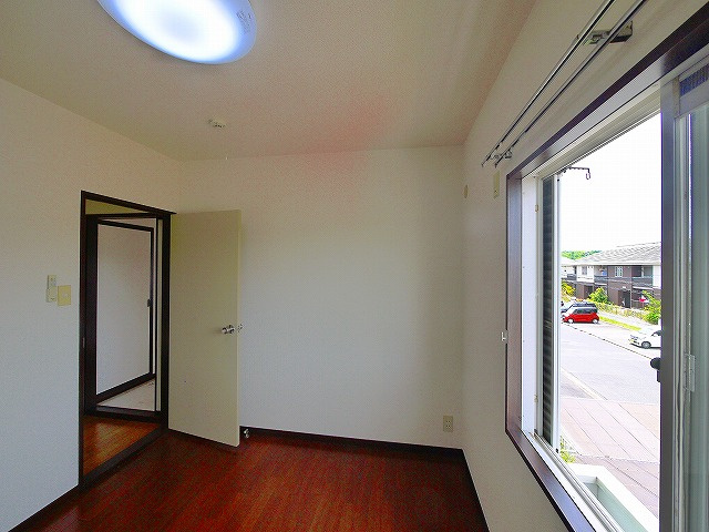 フレグランス左京Bの洋室|スタンダードな洋室です