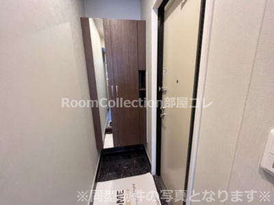 【玄関】 | D-ROOM六条福寿町 | ※同型物件の写真となります※