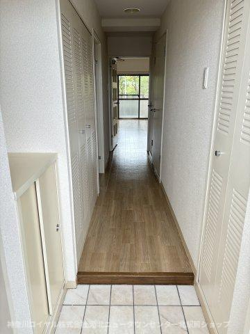 【玄関】