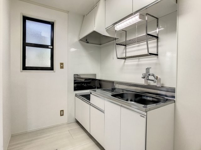 [ｾﾞﾛ賃] キミと育むストーリーのキッチン|キッチンスペースはゆったりと過ごせます＾＾