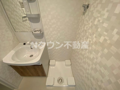【洗面所】 | S-RESIDENCE庄内通North | 明るい洗面所です