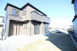 【外観】 | 【1号棟】全居室南向きの陽当り良好な4LDK新築住宅☆