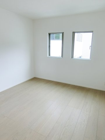 広島市安佐北区可部東４丁目　新築一戸建て（全４棟）の洋室