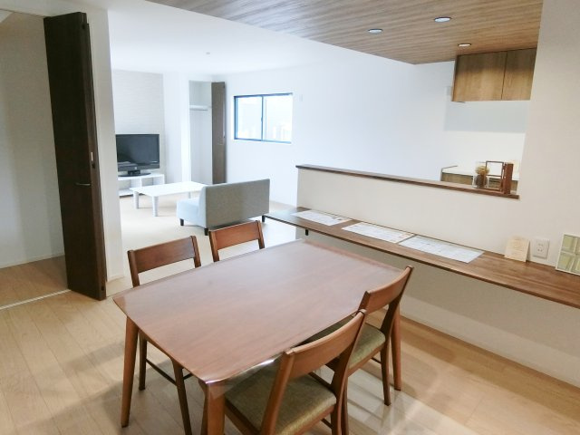 広島市安佐北区可部東４丁目　新築一戸建て（全４棟）の居間・リビング