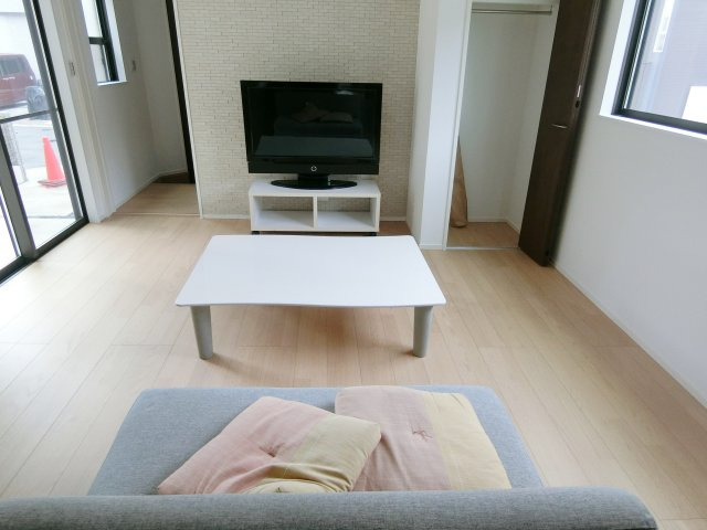 広島市安佐北区可部東４丁目　新築一戸建て（全４棟）の居間・リビング