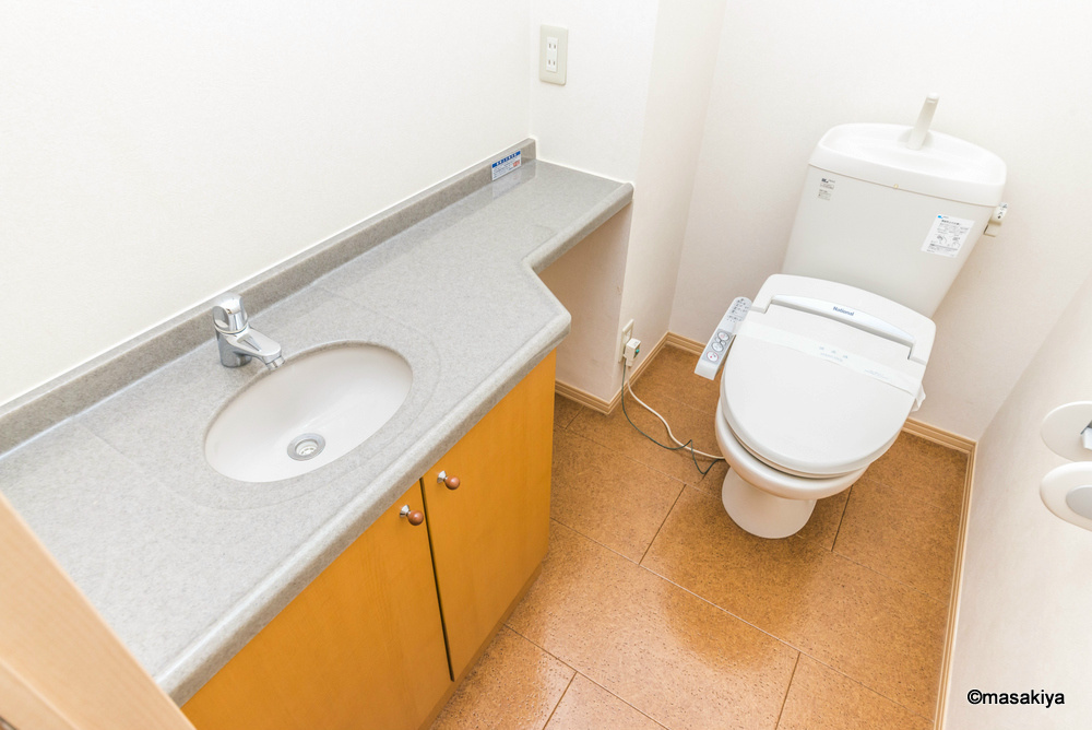 メゾン・ルピナのトイレ|トイレ　ウォシュレット付き