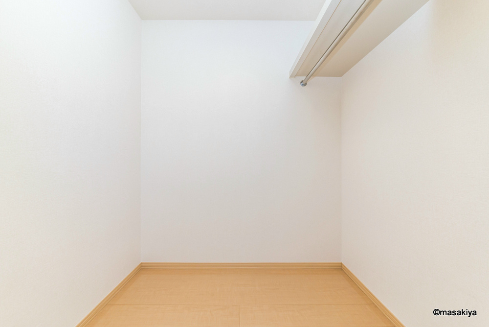 メゾン・ルピナの収納|ウォークインクローゼット