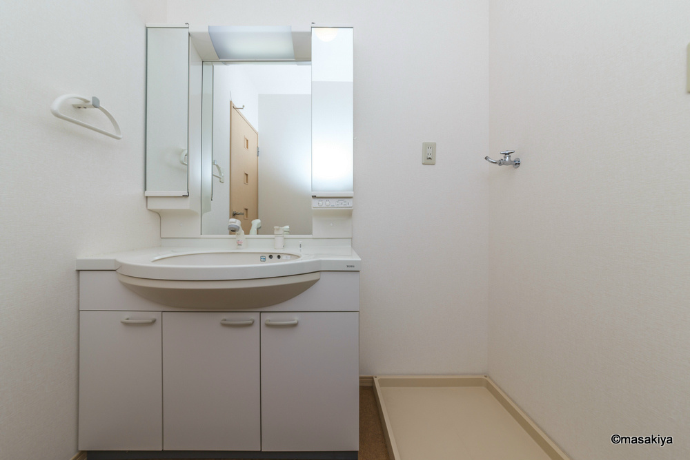 メゾン・ルピナの洗面所|洗面・脱衣